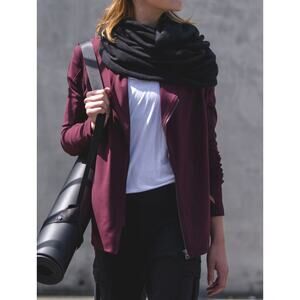 Lululemon Bhakti Yoga Jacket Size 8 
Color Bordeaux Drama $118 retail value